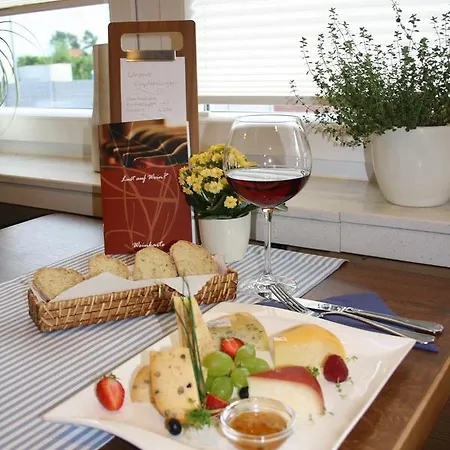 Grosser Krug Hotel Norddeich (Norden)